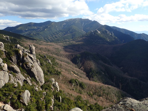 瑞牆山山頂から見る金峰山